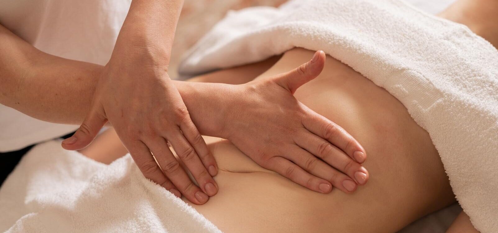 Golden Silhouette offers certified, trained practitioners offering body contouring, therapeutic massage, and lymphatic drainage Los Angeles knows for results.